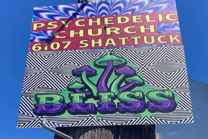 join-the-revolution:-why-the-ritual-church-is-the-fastest-growing-psychedelic-church-in-oakland